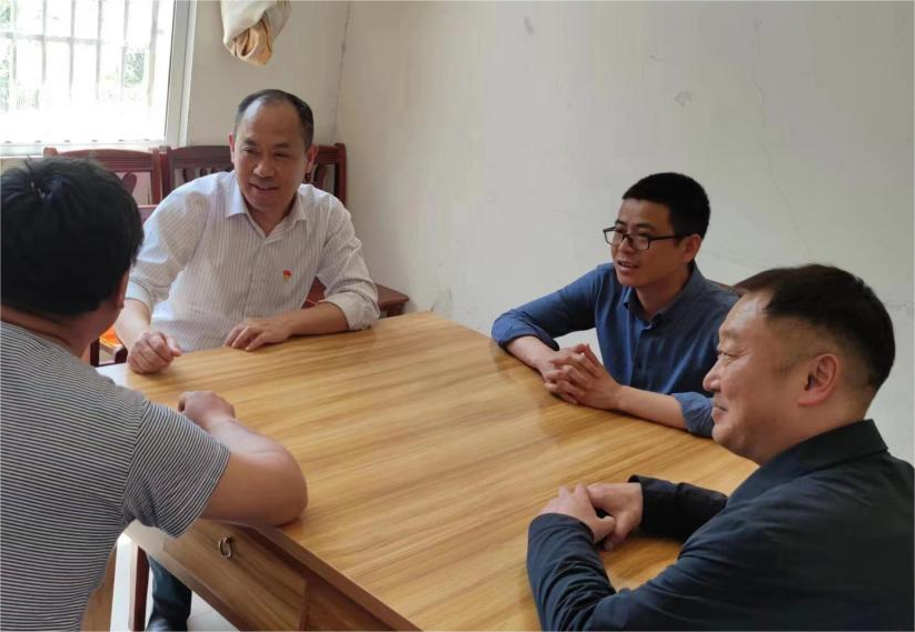 產(chǎn)業(yè)強(qiáng)基，民生為重，結(jié)對幫扶，攜手共富